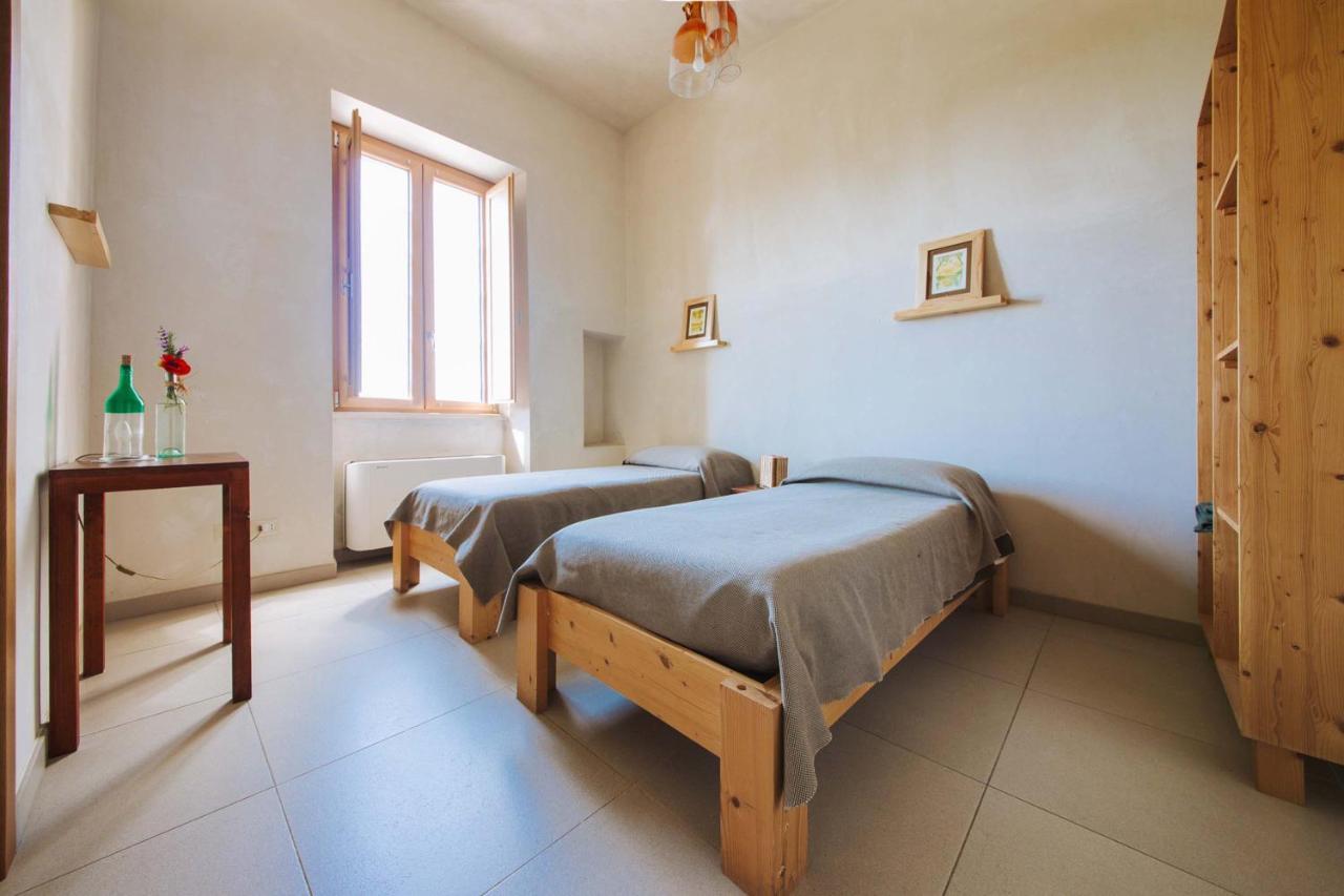 Agriturismo Biologico Piccapane Bed & Breakfast Cutrofiano Exterior foto